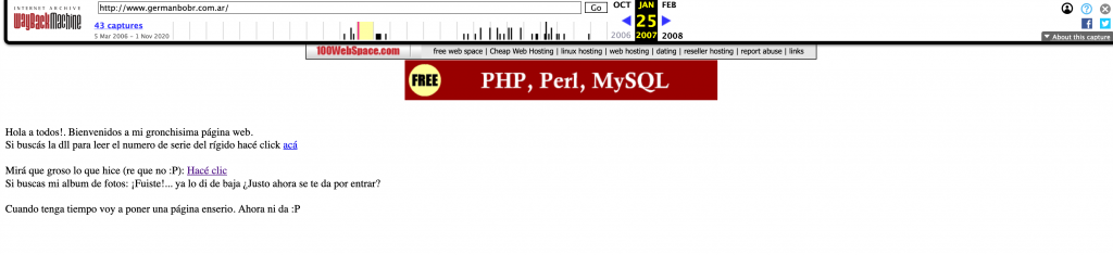 Screenshot de mi web en 2007 donde se lee "Cuando tenga tiempo voy a poner una página enserio. Ahora ni da :P
